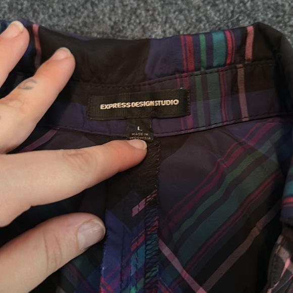 Express Purple plaid blouse L - Picture 2 of 5